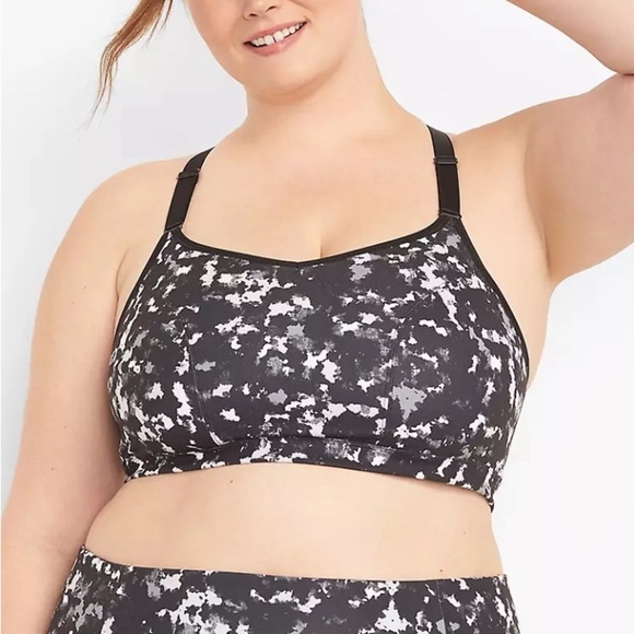 Livi Active No Wire Low Impact Sports Bra - Picture 2 of 6